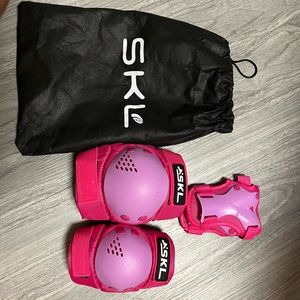 Childrens Knee Pad Set